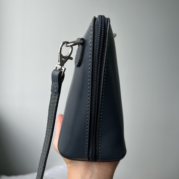 Genuine leather mini cross body bag Italy - Picture 3 of 4